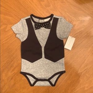 New Miniclasix vest and bow tie onesie 3m
